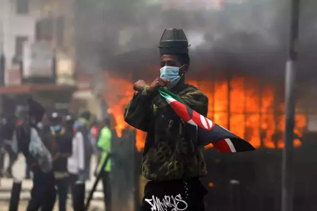 Kenya Polis Genel Müfettişi İstifa Etti