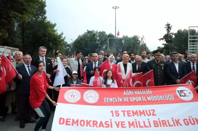 Ağrı'da 15 Temmuz Demokrasi ve Milli Birlik Günü Programı Düzenlendi