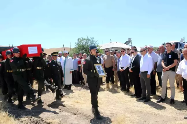 Çanakkale Gazisi Baki Nazik Son Yolculuğuna Uğurlandı