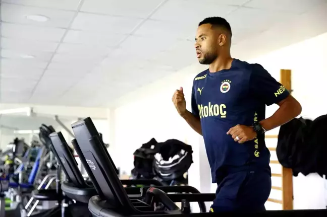 Fenerbahçe'nin yeni transferi En-Nesyri çalışmalara başladı