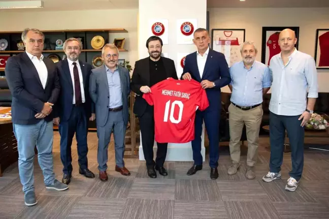 Kasımpaşa Başkanı Mehmet Fatih Saraç, TFF Başkanı Hacıosmanoğlu'nu ziyaret etti