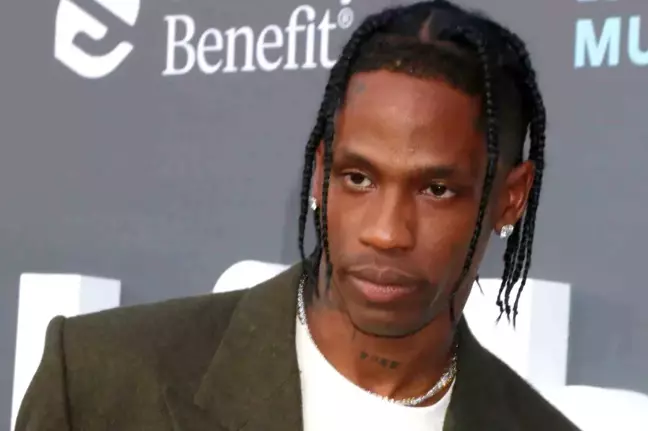 ABD'li Rapçi Travis Scott Paris'te Gözaltına Alındı