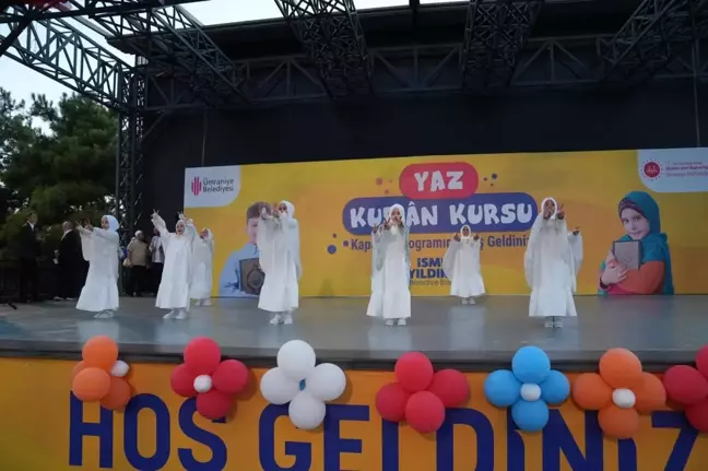 Ümraniye Belediyesi Yaz Kuran Kursu Kapanış Programı Düzenlendi