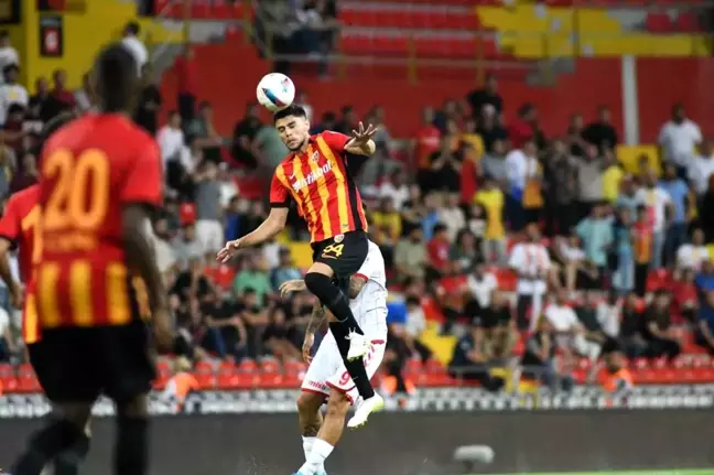 Kayserispor, Sivasspor'a 2-1 mağlup oldu