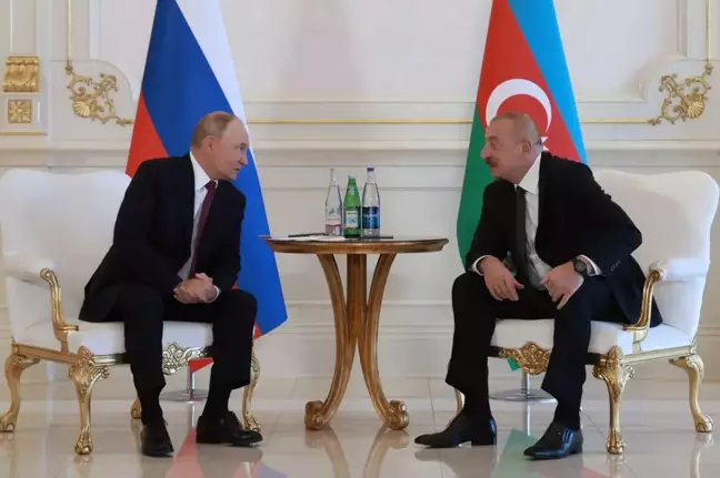 Putin, Azerbaycan Cumhurbaşkanı ile görüştü