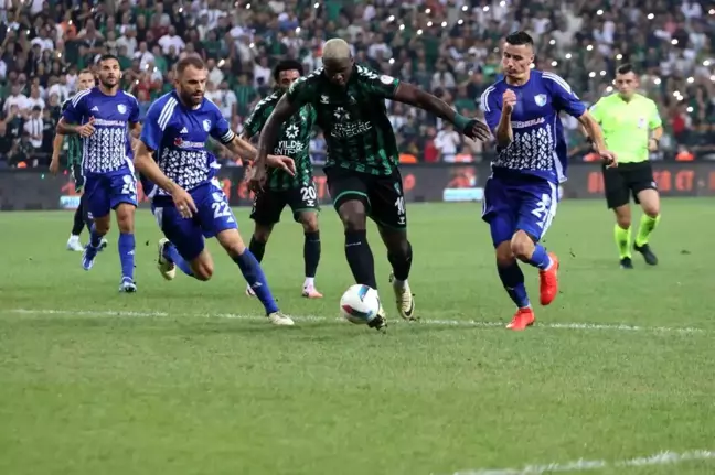 Kocaelispor, Erzurumspor FK'yı 1-0 mağlup etti