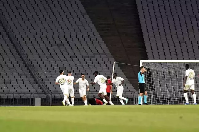 Fatih Karagümrük, Manisa FK'ya 2-0 mağlup oldu