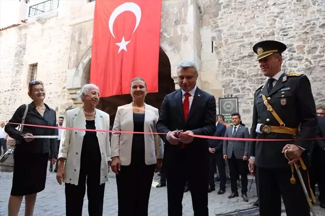 Safranbolu'da Türk Silahlı Kuvvetlerine bağışlanacak bez bebek ve resim sergisi açıldı