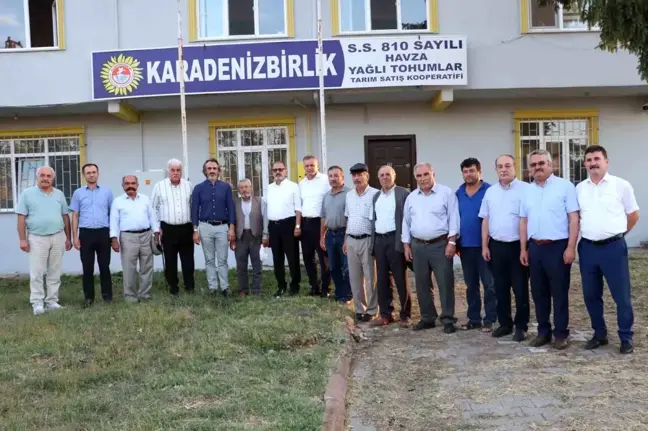 Ticaret Bakanlığı Esnaf Sanatkarlar ve Kooperatifçilik Genel Müdürü Taha Enes Şener, KARADENİZBİRLİK'in Çiftçi ve Üreticiye Destek Çalışmalarını Övdü