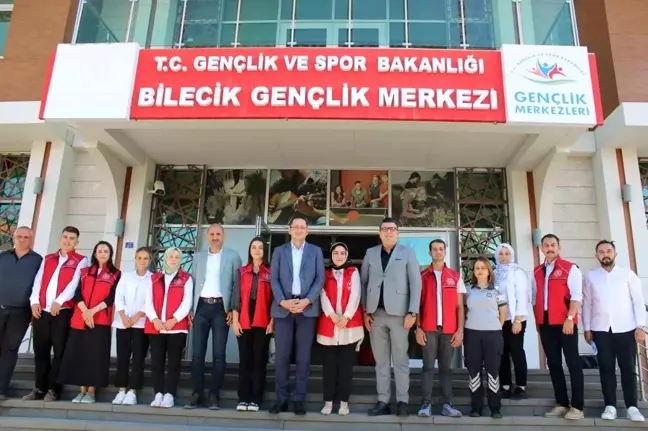 Bilecik'te Gençlik Merkezi İnşaatı İncelendi