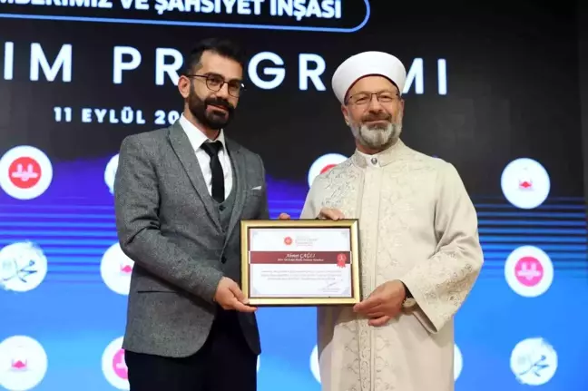 İstanbul'da görev yapan Vanlı din görevlisi Türkiye üçüncüsü oldu