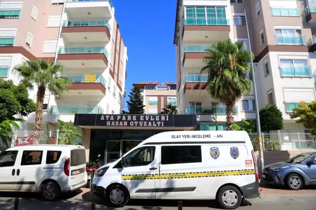 Antalya'da Boşanma Aşamasındaki Eşini Ateşli Silahla Öldüren Katil Zanlısı Yakalandı