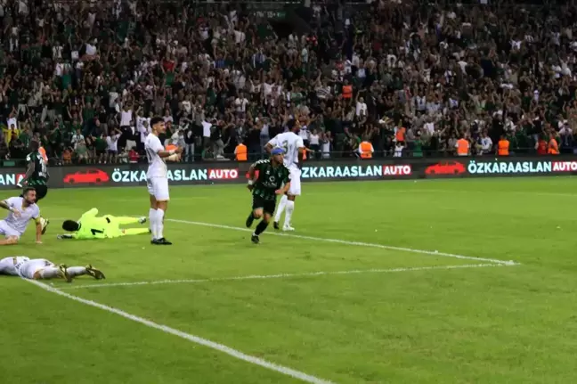 Kocaelispor, Manisa FK'ya 2-1 Mağlup Oldu