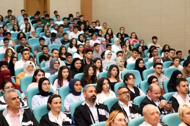 Adıyaman Üniversitesi Tıp Fakültesi 1. Dönem Açılış Programını Gerçekleştirdi