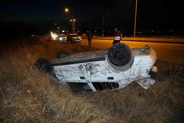 Edirne'de Minibüs ile Çarpışan Otomobil Takla Attı: 1 Yaralı