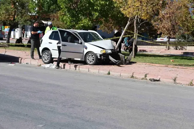 Konya'da Kalp Krizi Geçiren Sürücü Ağaçta Durabildi