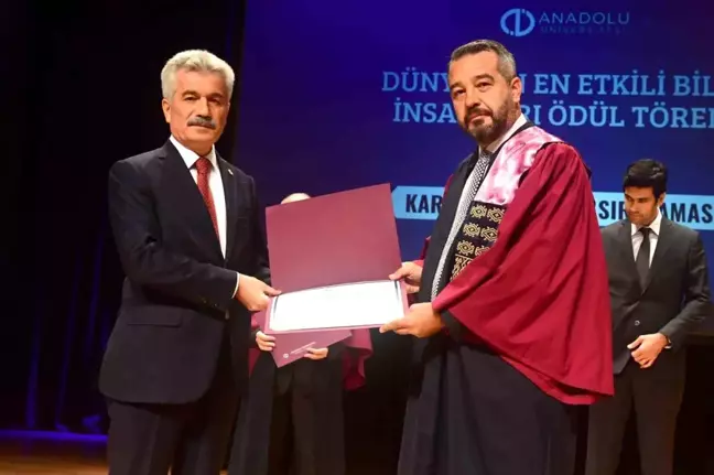 Prof. Dr. Cem Işık, Dünya Çapında Başarı Elde Etti