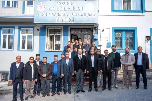 MHP Erzurum İl Başkanı Adem Yurdagül, Din Görevlileri Derneğini Ziyaret Etti