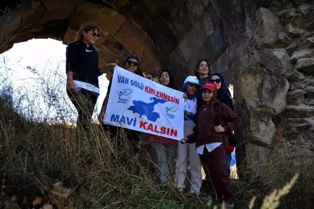 Vangölü Aktivistleri Derneği'nden Doğa Yürüyüşü