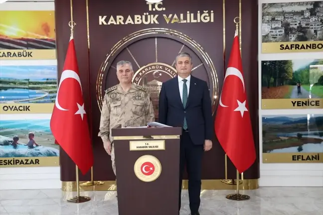 Orgeneral Ali Çardakcı Karabük Valiliğini Ziyaret Etti