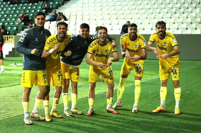 Menemen FK, Giresunspor'u 2-0 Geçerek Zirveye Ortak Oldu