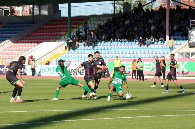 Isparta 32 Spor ve Kırklarelispor Berabere Kaldı