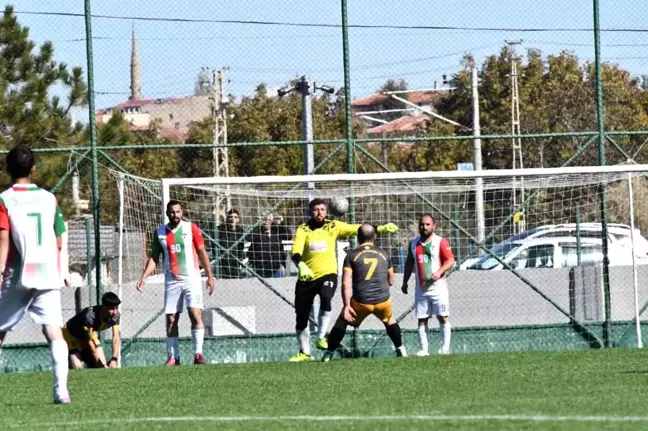 Talas Anayurtspor, İncesu Gençlikspor'u 3-1 Mağlup Etti