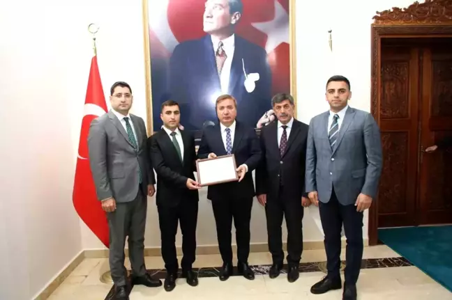 Vali Aydoğdu, Kaymakam Adayı Saka'yı Kabul Etti