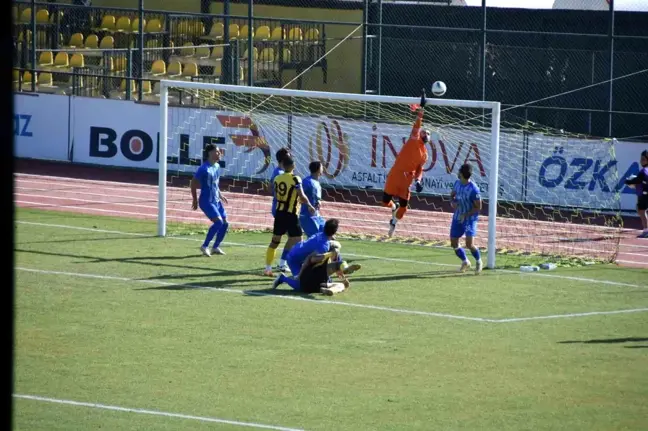 TFF 3. Lig'de Aliağaspor ve Alanya 1221 Berabere Kaldı