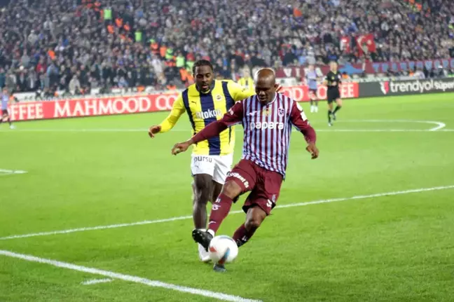 Trendyol Süper Lig'de Trabzonspor, Fenerbahçe'ye 3-2 Mağlup Oldu