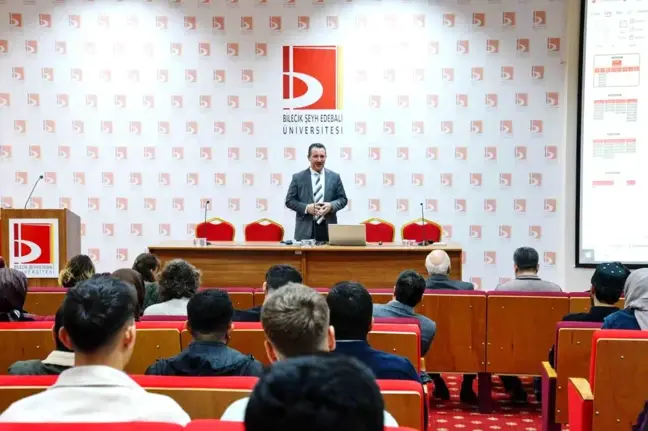 BŞEÜ'nde 'Kariyer Günü' Semineri Düzenlendi