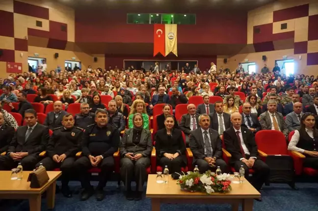 Edirne'de Uyuşturucu ile Mücadele Semineri Düzenlendi