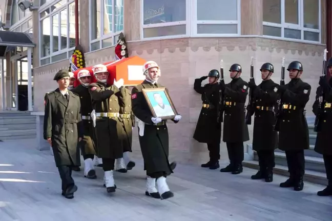 Edirne'de Kıbrıs Gazisi Mustafa Ekemen Son Yolculuğuna Uğurlandı