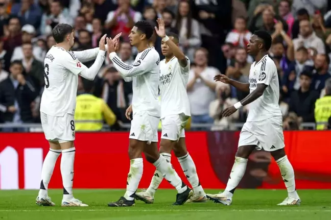 Real Madrid, Osasuna'yı 4-0 Geçti: Vinicius Junior Hat-trick Yaptı