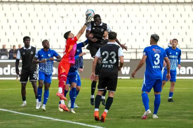 Manisa FK, Erzurumspor'u 2-0 mağlup ederek puan hasretini sonlandırdı