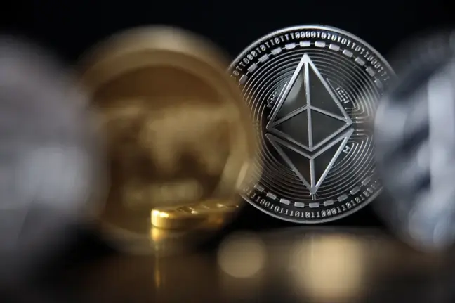 Ethereum ETF'lerinde rekor giriş ve işlem hacmi