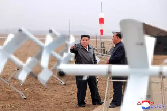 Kim Jong-un, İntihar Dronları İçin Seri Üretim Talimatı Verdi