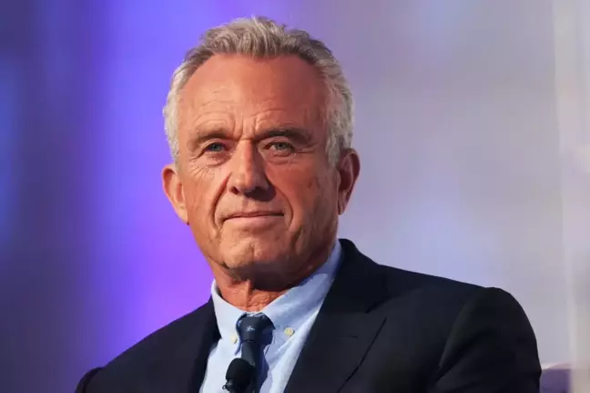 Trump, Robert F. Kennedy Jr.'ı Sağlık Bakanı Adayı Gösterdi