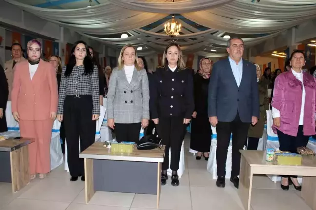 AK Parti Bergama Kadın Kolları Kongresi Yapıldı, Minel Dinler Ege Başkan Seçildi