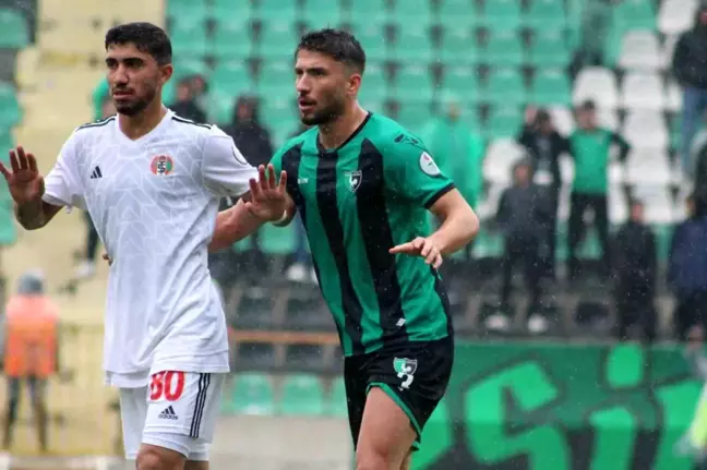 Denizlispor, 7Eylül Turgutluspor'a 4-0 Mağlup Oldu