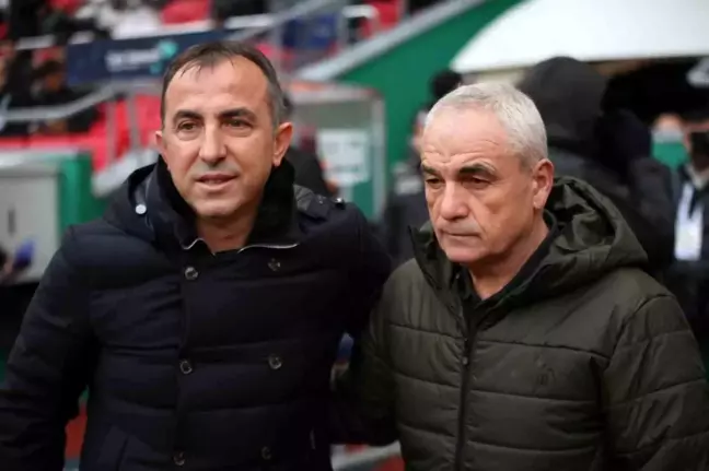 Konyaspor, Hatayspor'u İlk Yarıda Geçiyor