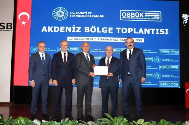 Adana Hacı Sabancı OSB'ye Yeşil OSB ve Su Verimliliği Belgesi