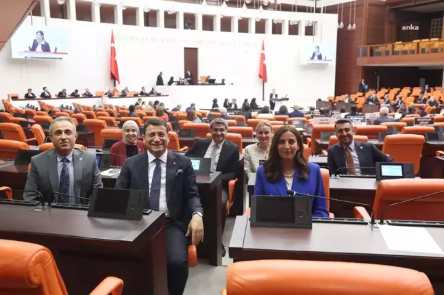 Öğretmen Adaylarının Mağduriyetini Gidermek İçin TBMM'ye Kanun Teklifi