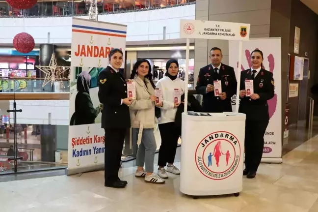 Gaziantep'te Kadına Yönelik Şiddetle Mücadele Standı Açıldı