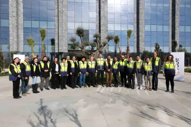 Polat Makina, Dünya Zeytin Ağacı Günü'nde Aydın'da basınla buluştu