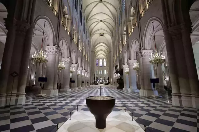 Notre-Dame Katedrali 7 Aralık'ta Yeniden Ziyaretçilerine Açılacak