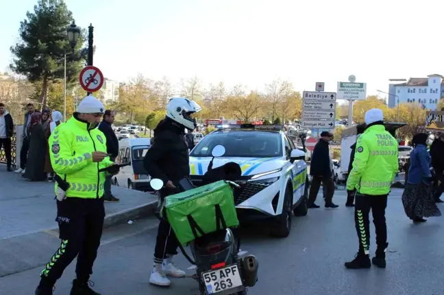 Samsun'da Motosiklet Sürücülerine Trafik Denetimi