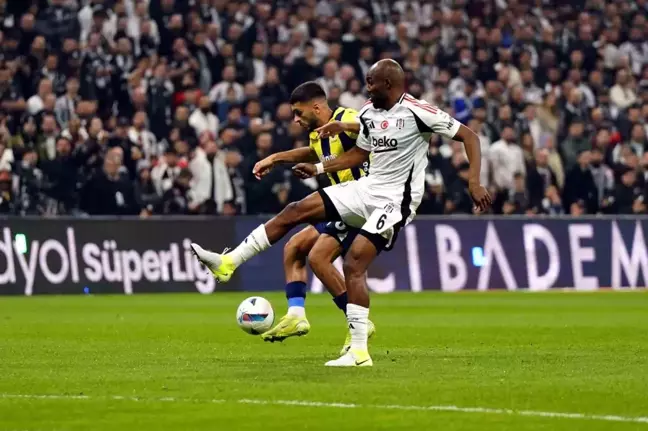 Trendyol Süper Lig: Beşiktaş: 0 Fenerbahçe: 0 (Maç devam ediyor)