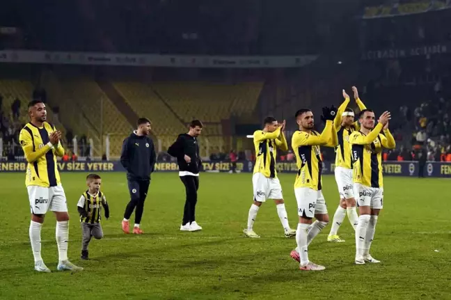 Fenerbahçe, Başakşehir'i 3-1 mağlup etti