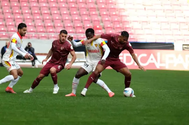 Hatayspor - Göztepe Maçının İlk Yarı Sonucu: 0-1